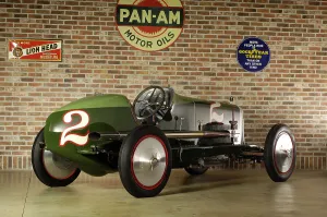 MILLER 122 supercharged 1923. Artist: Simon Clay