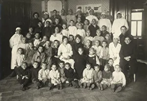 Orphans Prints: Minsk: Orphanage, 1920-1929. Creator: Unknown