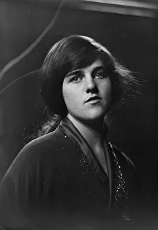 Miss Frances Davidson, portrait photograph, 1919 June 24. Creator: Arnold Genthe