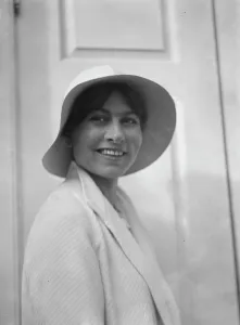Miss Harriet Taylor, portrait photograph, 1932. Creator: Arnold Genthe