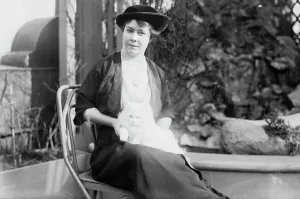 Miss M. Johnson and Abdullha, between c1910 and c1915. Creator: Bain News Service
