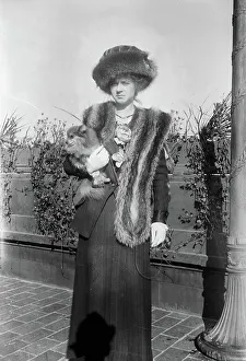 Miss M. Kennedy & Pomeranian [i.e. Pomeria] Buttercup, 1911. Creator: Bain News Service