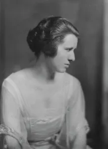 Miss Margaret Fisher, portrait photograph, 1918 Feb. 5. Creator: Arnold Genthe