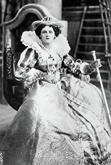 Regal Prints: Miss Phyllis Neilson-Terry, between c1910 and c1915. Creator: Bain News Service