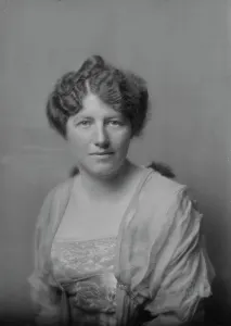 Miss Rachel Harris, portrait photograph, 1919 Mar. 3. Creator: Arnold Genthe
