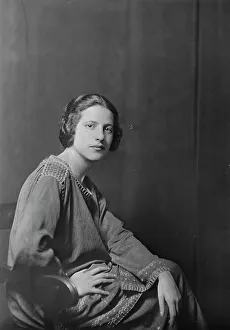 Miss Rita Romilly, portrait photograph, 1918 Aug. 28. Creator: Arnold Genthe