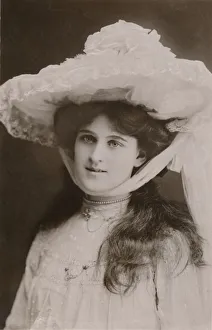 Brunette Gallery: Miss Zena Dare, (1887-1975), c1930. Creator: Unknown