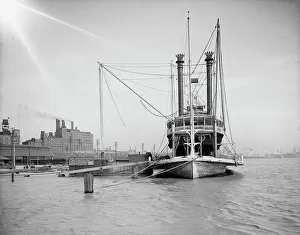 Mississippi River packet, New Orleans, Louisiana, between 1900 and 1910. Creator: Unknown