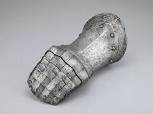 Mitten Gauntlet for the Left Hand, Italy, c. 1510/20. Creator: Unknown