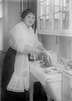 Cutting Prints: Mme. Ober, 1914. Creator: Bain News Service