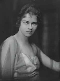 Enigmatic Prints: Moberly, Margaret, Miss, portrait photograph, 1916 or 1917. Creator: Arnold Genthe
