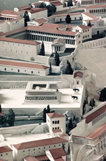Bergama Gallery: A model of the ancient Greek city of Pergamon