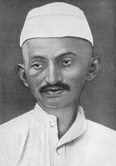 Images Dated 19th September 2007: Mohandas Karamchand Gandhi (1869-1948), Indian nationalist leader, 1926