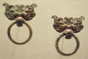 Fittings Prints: Monster-Mask Fitting with Ring Handle