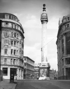 Catastrophe Prints: The Monument, City of London, c1955. Creator: Arthur Charles Kirby Ware