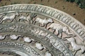 Moonstone at the Queens Pavilion in Anuradhapura, 8th century Moonstone at the Queens Pavilion in Anuradhapura, 8th century