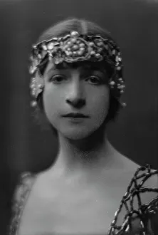 Jewelled Prints: Morgan, Miss, portrait photograph, 1916 Feb. 13. Creator: Arnold Genthe