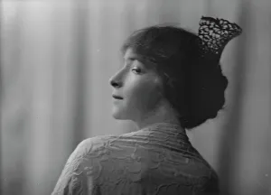 Hair Decoration Prints: Morgan, Miss, portrait photograph, 1916 Feb. 13. Creator: Arnold Genthe
