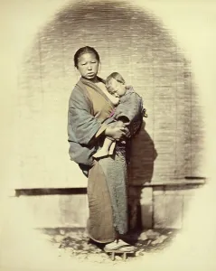 Vignette Prints: Mother and Child, 1866-1867. Creator: Felice Beato