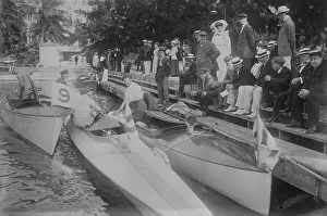 Number 9 Prints: Motor boats at dock, people on pier, Palm Beach, 1910. Creator: Bain News Service