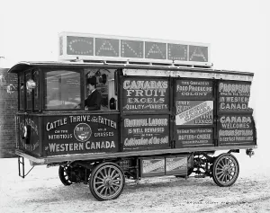Settlers Prints: Motor car, Canadian Government Colonization Co