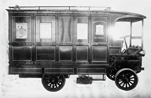 Folding Prints: Motor Chapel, between c1910 and c1915. Creator: Bain News Service
