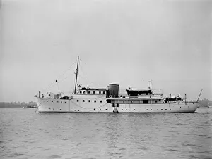 Hampshire Prints: The motor yacht Anna Marie at Southampton, 1934. Creator: Kirk & Sons of Cowes