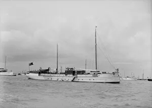 Images Dated 5th October 2018: The motor yacht La Toquade at anchor, 1939. Creator: Kirk & Sons of Cowes