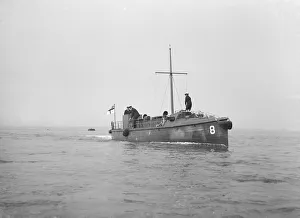 Motor yacht Mynonie II, 1914. Creator: Kirk & Sons of Cowes