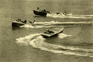 Karnten Prints: Motorboat race, Worthersee, Carinthia, Austria, c1935. Creator: Unknown