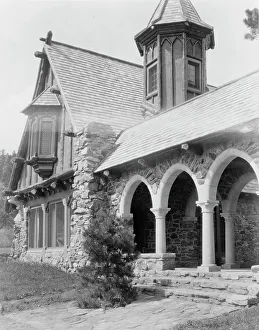 Mountain lodge for Paul T. Mayo, Bear Creek Can~on, Colorado--J. B. Benedict... c1903 - 1923. Creator: Frances Benjamin Johnston