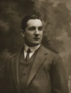 William Scarth Prints: Mr Carlos Edwards, 1911. Creator: Unknown
