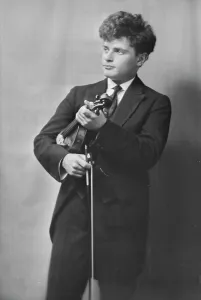 Virtuoso Prints: Mr. Tosha [sic] Seidel, portrait photograph, 1918 May 13. Creator: Arnold Genthe