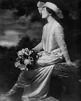 Heiress Prints: Mrs. A. Drexel, Jr. 1915. Creator: Bain News Service