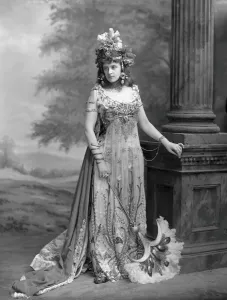 Flaubert Prints: Mrs Algernon Bourke (1870-1967)