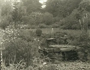 Portland Oregon Usa Prints: Mrs. Bartlett's house, Portland, Oregon, 1923. Creator: Frances Benjamin Johnston