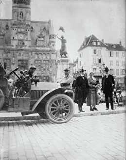 Compiegne Prints: Mrs. Cecile Sartoris in Compiegne, between c1915 and c1920. Creator: Bain News Service