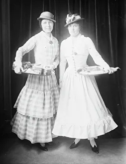 Voluntary Prints: (Mrs. H. Kinnicutt) Mrs. Fuller Potter, Mrs. H.W. Howe, 1915. Creator: Bain News Service