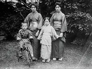 Foreign Affairs Prints: Mrs. Ishii & children, between c1915 and c1920. Creator: Bain News Service