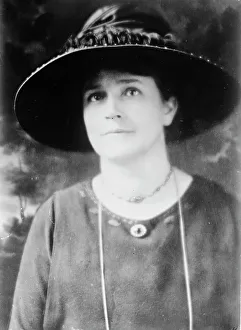 Nineteenth Amendment Prints: Mrs. Jas. Lees Laidlaw, between c1915 and c1920. Creator: Bain News Service