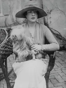 Show Business Prints: Mrs. Jay O'Brien, between c1915 and c1920. Creator: Bain News Service