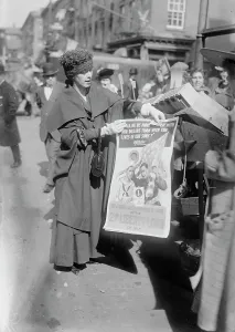 Posters Prints: Mrs. J.F. Curtis, Oct 1917. Creator: Bain News Service