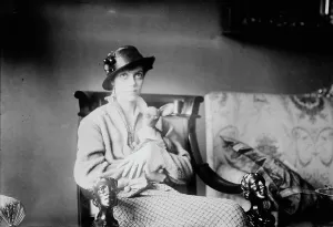 Sitting On Lap Prints: Mrs. J.M. Gray, between c1910 and c1915. Creator: Bain News Service