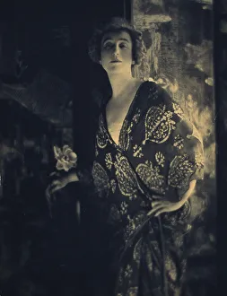 Dressing Gown Prints: Mrs. John Astor, between 1900 and 1910. Creator: Unknown