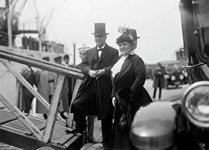 Mrs. Josephus Daniels, with Sec. Daniels Boarding Mayflower. Allied Commission, 1917. Creator: Harris & Ewing. Mrs. Josephus Daniels, with Sec. Daniels Boarding Mayflower. Allied Commission, 1917. Creator: Harris & Ewing