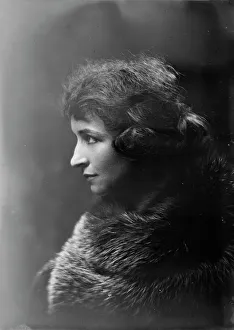 Furs Prints: Mrs. K.L. Spaeth, portrait photograph, 1919 Oct. 2. Creator: Arnold Genthe