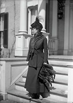 Baker Newton D Prints: Mrs. Newton D Baker, 1917. Creator: Harris & Ewing