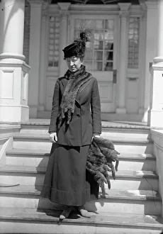 Baker Newton D Prints: Mrs. Newton D Baker, 1917. Creator: Harris & Ewing