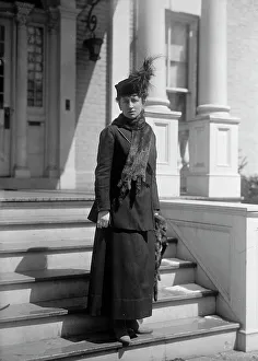 Baker Newton D Prints: Mrs. Newton D Baker, 1917. Creator: Harris & Ewing