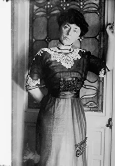 Mrs. O. Underwood, between c1910 and c1915. Creator: Bain News Service